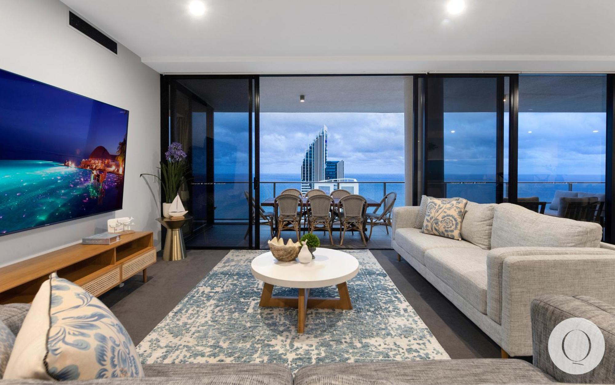 5 Bedroom Executive Sub Penthouse In The Heart Of Surfers With Full Ocean Views - Sleeps 12 - Circle On Cavill Amazing!! Gold Coast Ngoại thất bức ảnh