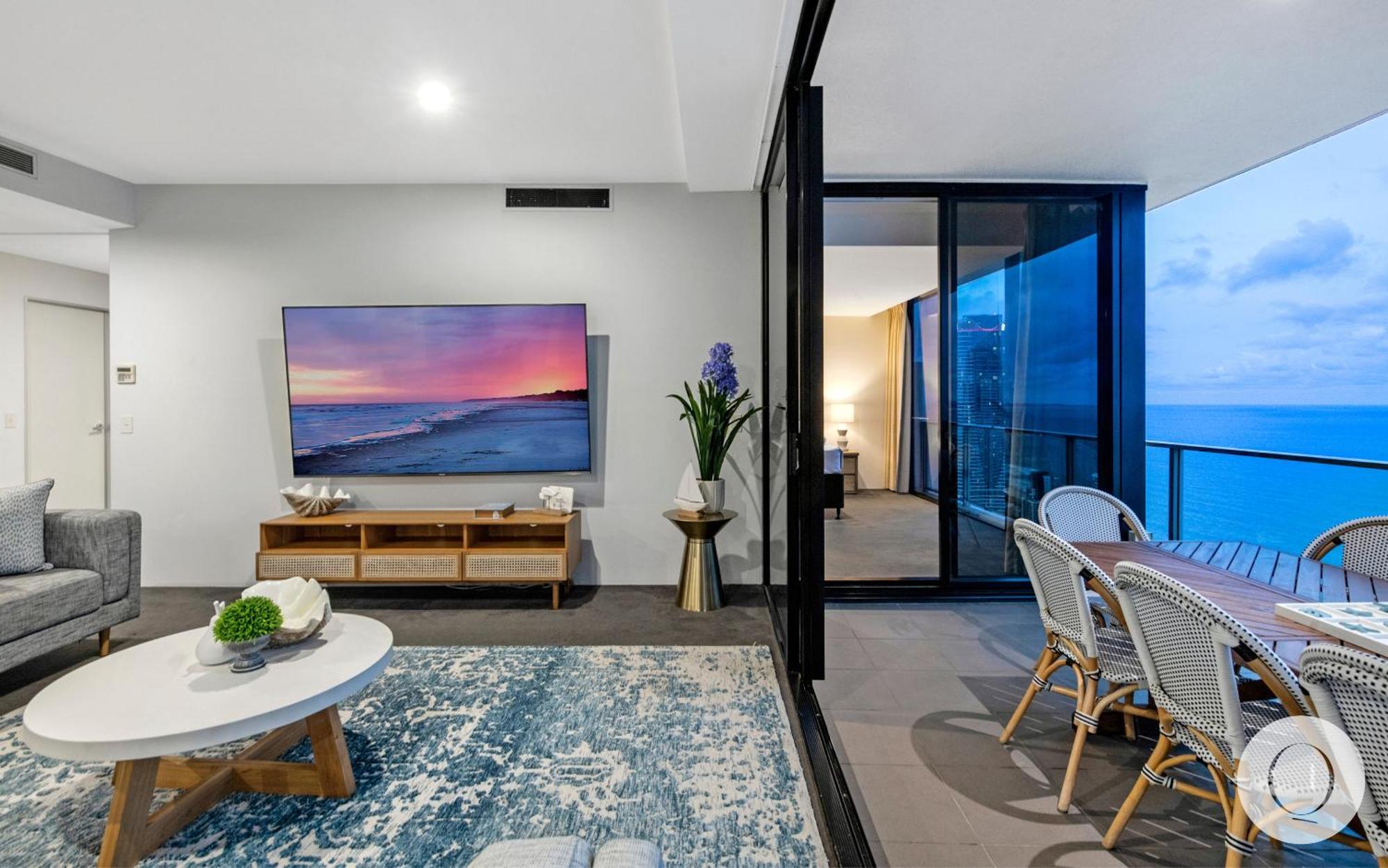 5 Bedroom Executive Sub Penthouse In The Heart Of Surfers With Full Ocean Views - Sleeps 12 - Circle On Cavill Amazing!! Gold Coast Ngoại thất bức ảnh